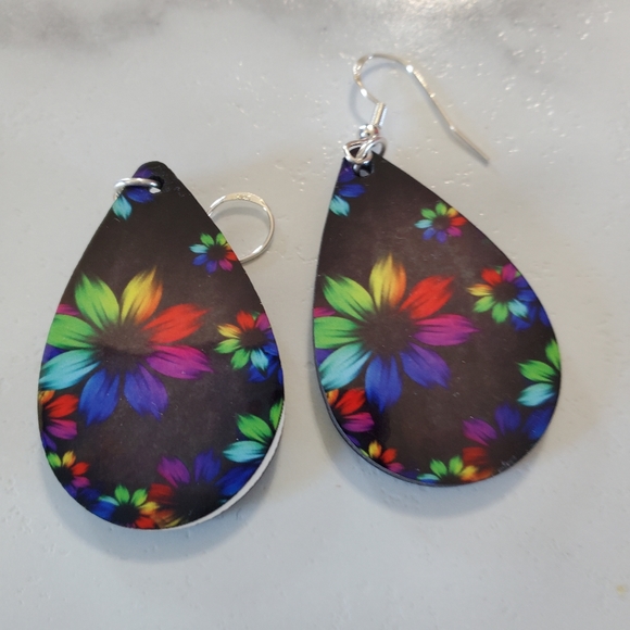 Rainbow Flowers Teardrop Earrings - Picture 4 of 6